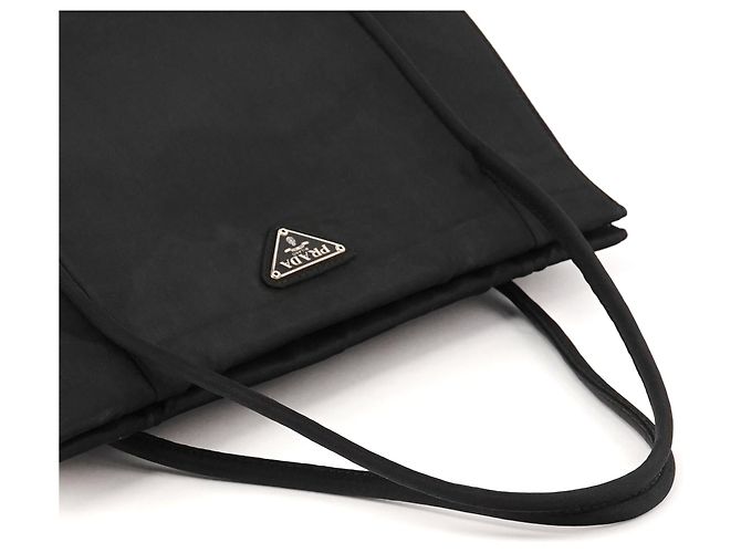 Prada Borsa Tote in Nylon Tessuto Nero - vista 9
