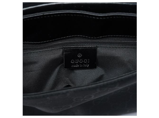 Gucci Borsa a tracolla con patta in tela GG nera - vista 11