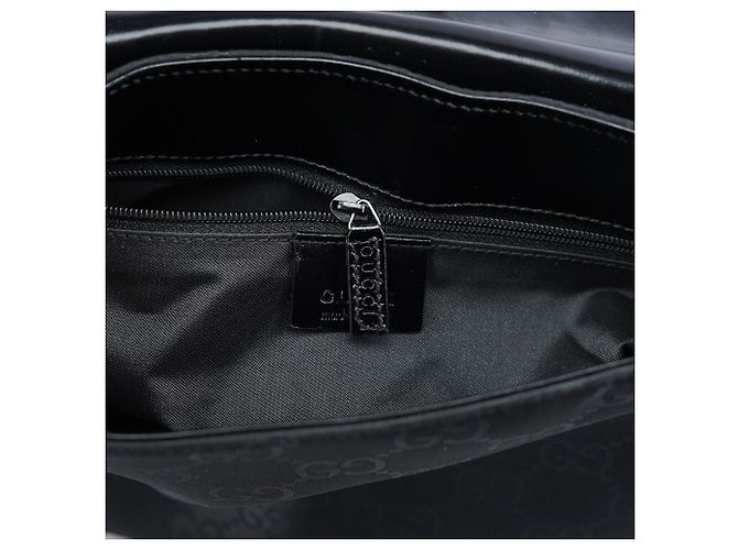 Gucci Borsa a tracolla con patta in tela GG nera - vista 12