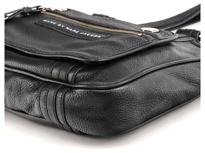 Marc by Marc Jacobs Borsa Tote in pelle nera con tasca frontale - vista 8