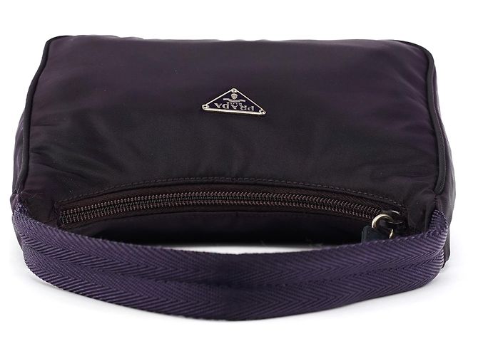 Prada Mini Borsa a Spalla Hobo in Nylon Tessuto Viola - vista 4