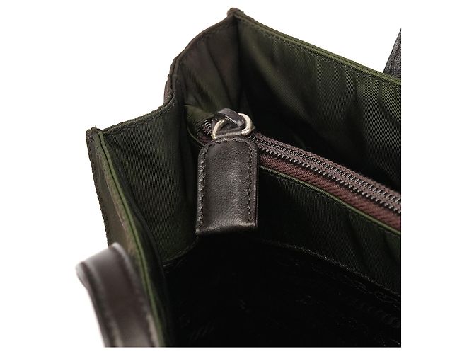 Prada Borsa Tote 1995 Green Tessuto Nappa Nylon - vista 9