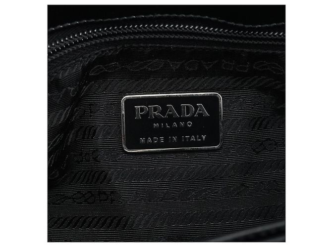 Prada Borsa Tote in pelle Spazzolato embossed nera - vista 12