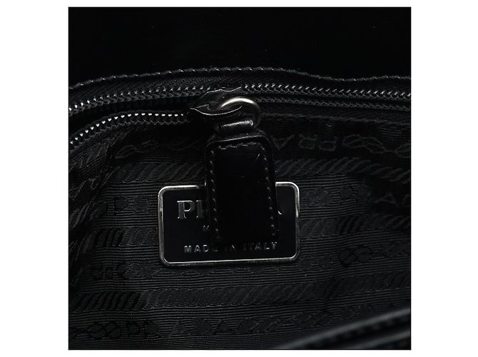 Prada Borsa Tote in pelle Spazzolato embossed nera - vista 13