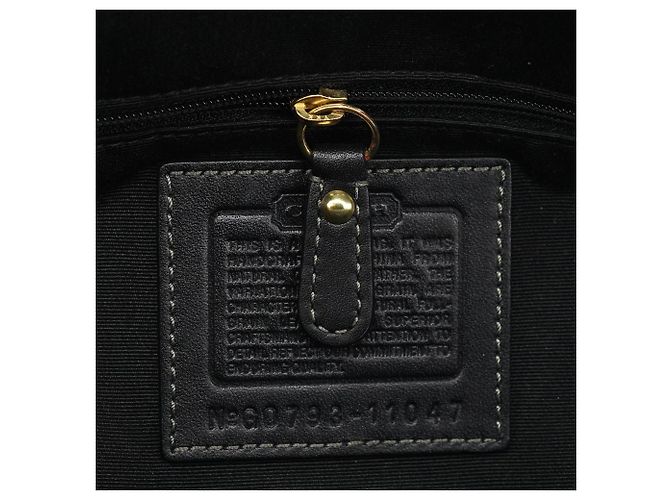 Coach Borsa Tote 11047 in pelle nera con chiusura turnlock - vista 16