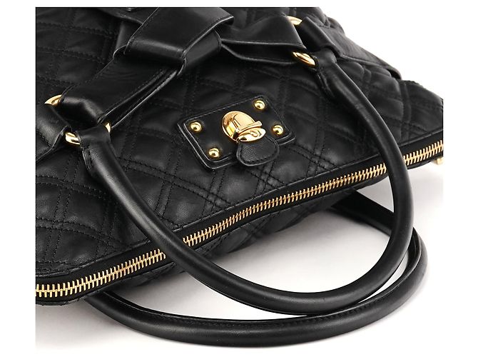 Marc Jacobs mala Tote de Couro Acolchoado Preta com Laço - vista 10
