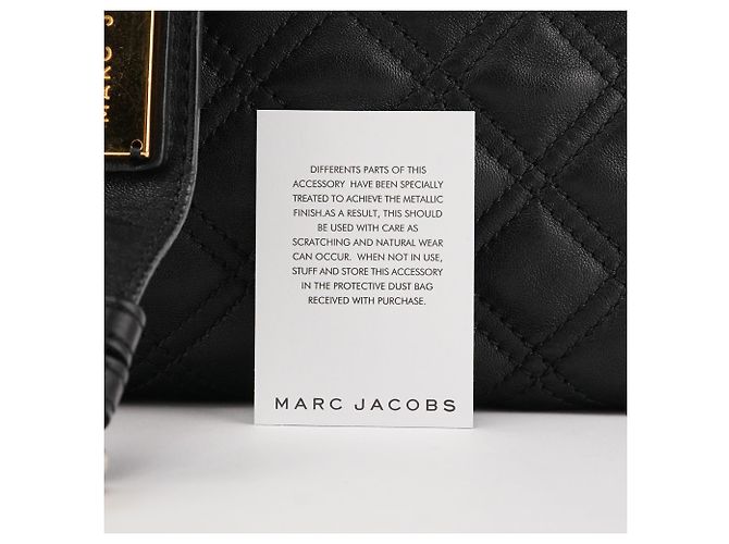 Marc Jacobs mala Tote de Couro Acolchoado Preta com Laço - vista 11