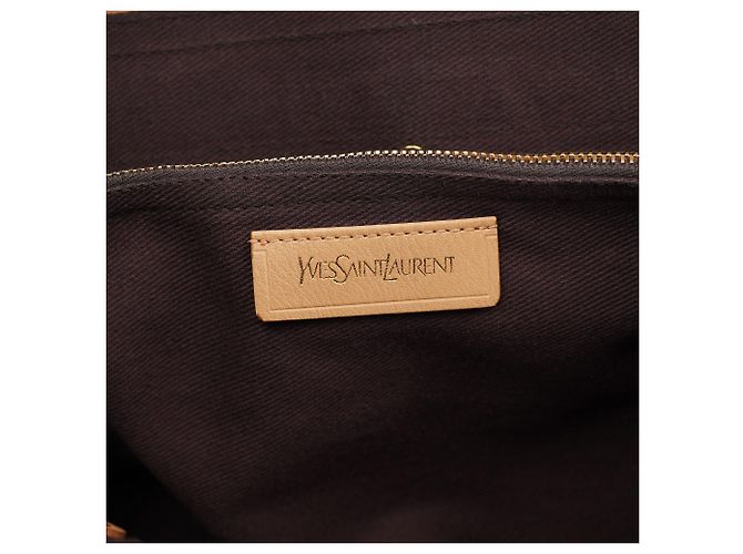 Yves Saint Laurent Borsa 2-Way Muse Two in pelle beige - vista 15