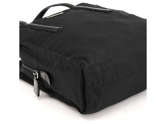 Prada Borsa Tote 1995 in Nylon Tessuto Nappa Nero - vista 8