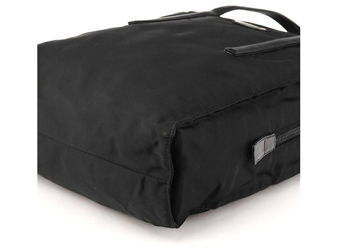 Prada Borsa Tote 1995 in Nylon Tessuto Nappa Nero - vista 9