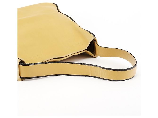 Prada Borsa a tracolla in pelle Vitello giallo pallido Primavera 1999 - vista 9