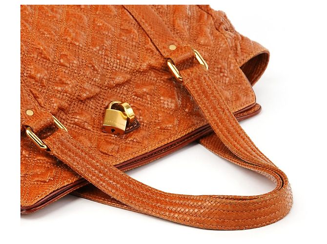 Marc Jacobs mala tote em pele acolchoada com relevo de cobra tan - vista 8