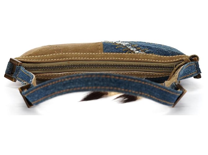 Dolce & Gabbana Borsa a spalla patchwork in denim e camoscio blu e beige Primavera 2002 - vista 4