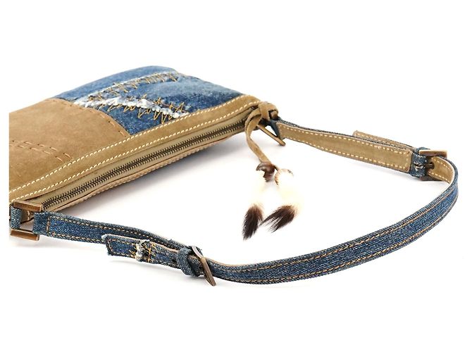 Dolce & Gabbana Borsa a spalla patchwork in denim e camoscio blu e beige Primavera 2002 - vista 9
