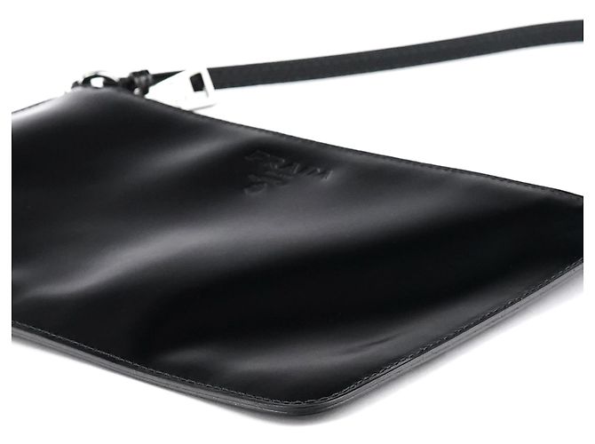 Prada Mini Pochette Bag in Spazzolato Nero - vista 10