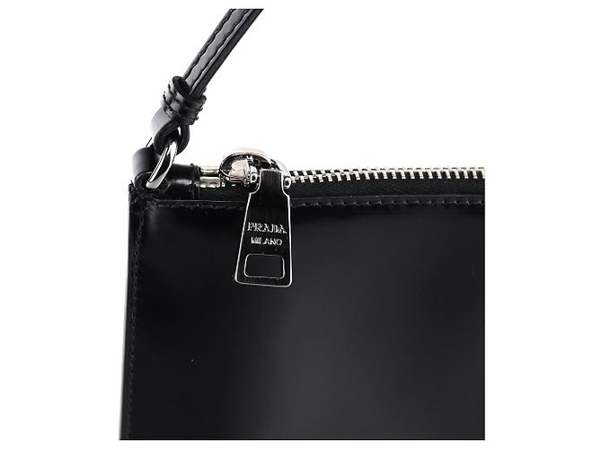 Prada Mini Pochette Bag in Spazzolato Nero - vista 8