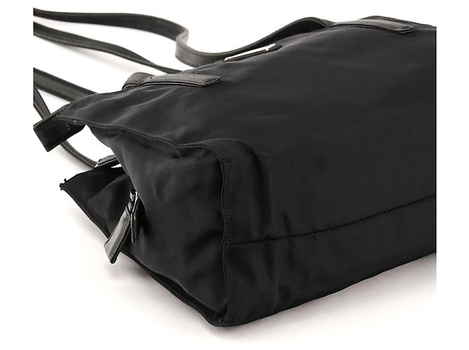 Prada Borsa Tote 1995 in Nylon Tessuto Nappa Nero - vista 8