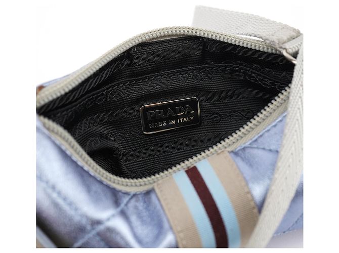 Prada Spring 2000 Metallic Blue gesteppte Mini-Tasche - Ansicht 13