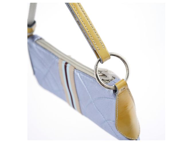 Prada Spring 2000 Metallic Blue gesteppte Mini-Tasche - Ansicht 9