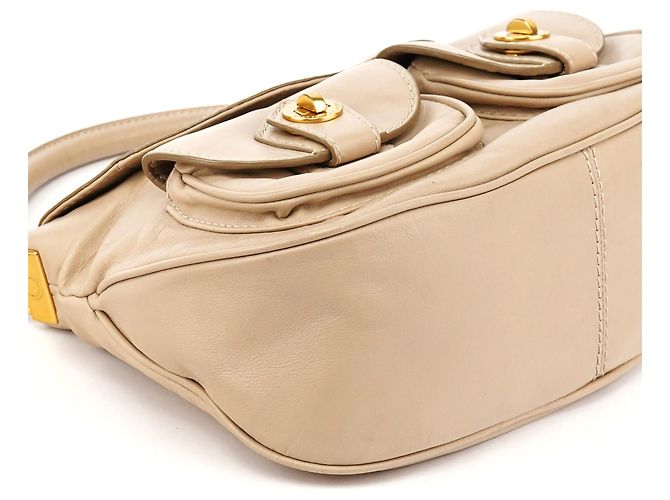 Marc by Marc Jacobs Beige Lederhandtasche mit Drehverschluss - Ansicht 7