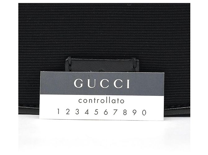 Gucci 106295 Borsa a tracolla in nylon e pelle nera - vista 11