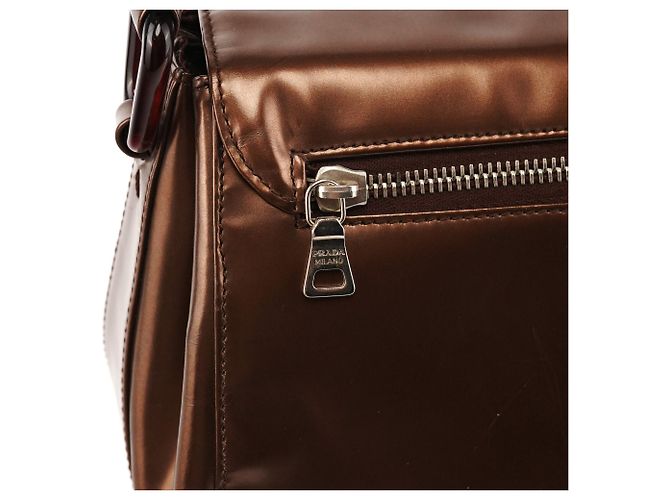 Prada Borsa a spalla B6525 in pelle vernice Spazzolato marrone - vista 8