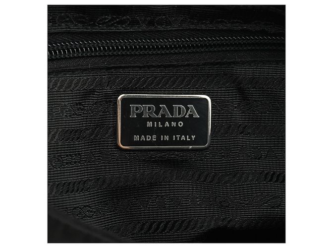 Prada Borsa a tracolla con catena in nylon Tessuto nero 1996 - vista 11