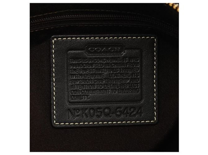 Coach 6424 Borsa a tracolla hobo borchiata Signature Beige Brown - vista 10