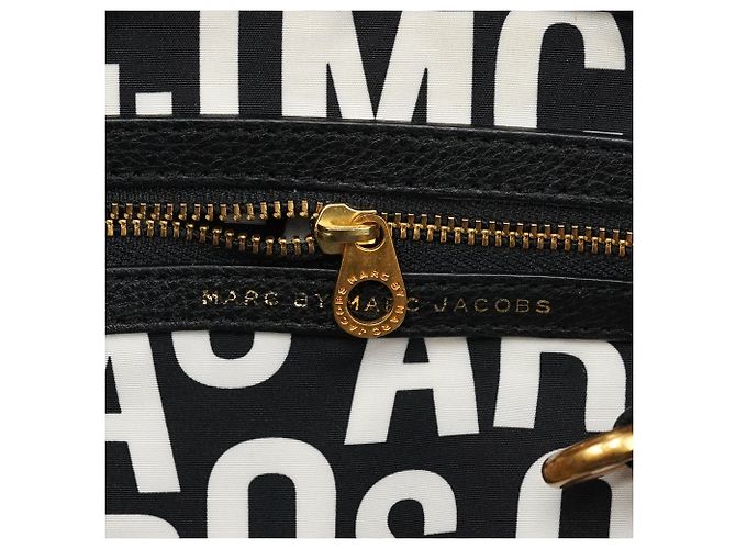 Marc by Marc Jacobs Borsa 2-Way Classic Q Fran in pelle nera - vista 12