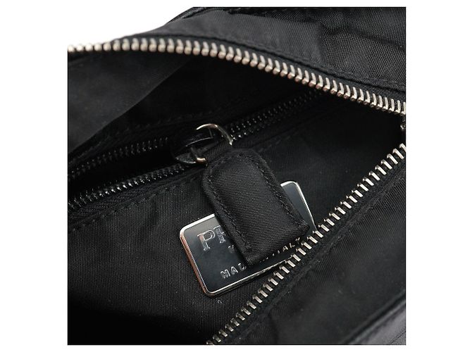 Prada Borsa Tote in nylon e pelle di vitello nera con catena - vista 15