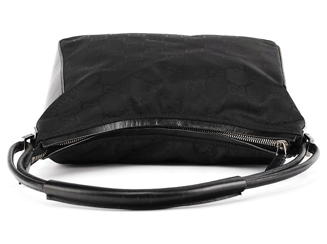 Gucci 001 3766 Borsa a tracolla in nylon GG nero - vista 4