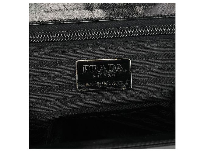 Prada Borsa a tracolla con patta B7417 in pelle nera - vista 13