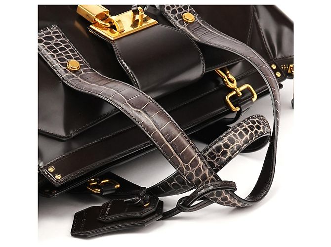 Marc Jacobs Borsa Tote in pelle verniciata marrone scuro con manico croc - vista 11