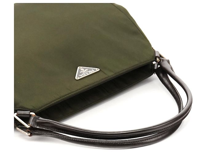 Prada Borsa con manico B11091 Military Green Tessuto Chic Top Handle Bag - vista 10
