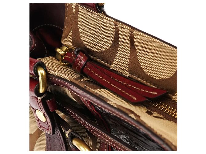 Coach 12466 Borsa Tote Hamptons in pitone beige e bordeaux - vista 10