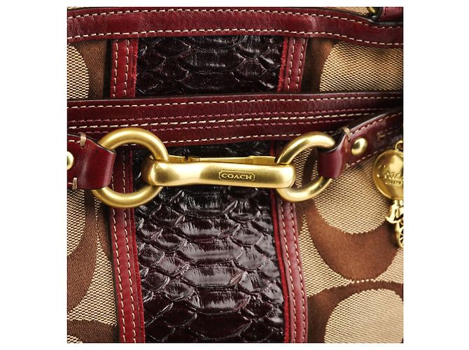 Coach 12466 Borsa Tote Hamptons in pitone beige e bordeaux - vista 6
