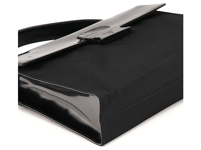 Prada Borsa a mano in Nylon Tessuto Spazzolato Nero - vista 9