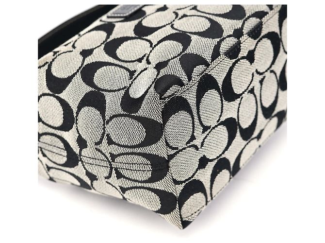 Coach Borsa Mini Hobo Signature C Grigia - vista 10