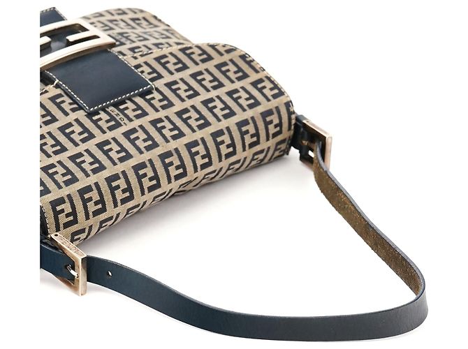 Fendi Borsa a spalla Baguette FF Zucchino Beige Navy - vista 10