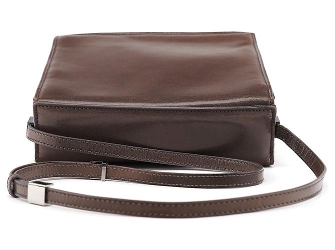 Gucci Borsa crossbody a patta in pelle di vitello marrone - vista 4