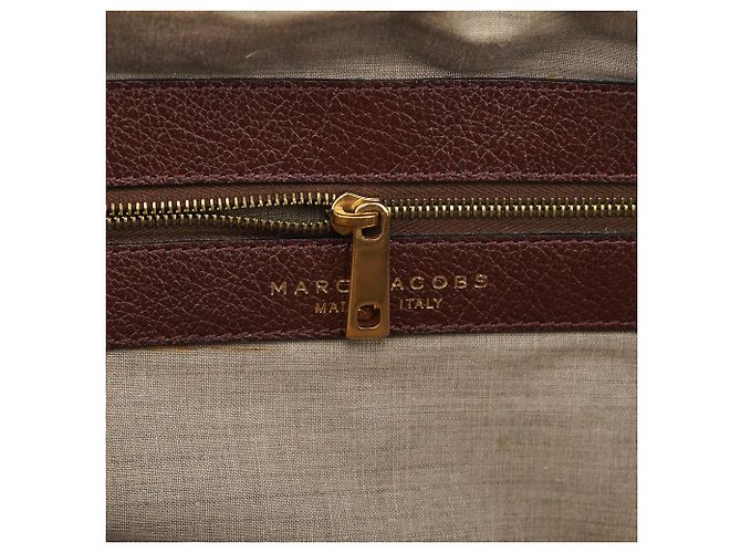 Marc Jacobs Bolsa Bowling em couro acolchoado Tan Burgundy - vista 12