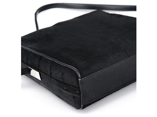 Gucci Borsa a tracolla in pony hair embossed nero - vista 8