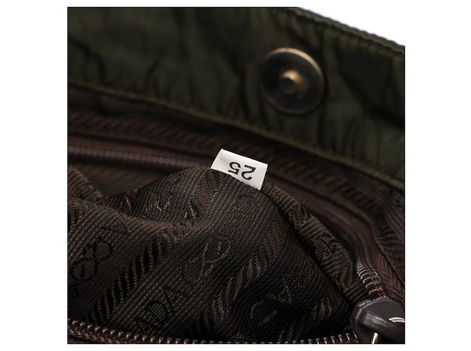 Prada Borsa a tracolla Green Tessuto con catena in plastica - vista 14