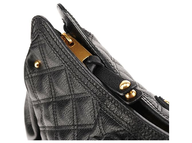 Marc Jacobs Bolsa de Ombro de Couro Acolchoado Preta com Corrente - vista 10