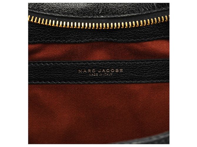 Marc Jacobs Bolsa de Ombro de Couro Acolchoado Preta com Corrente - vista 14