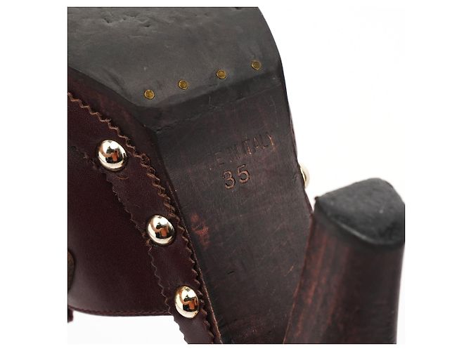 Yves Saint Laurent Mules platform borchiate in pelle Bordeaux EU 35 - vista 4