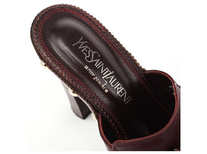 Yves Saint Laurent Mules platform borchiate in pelle Bordeaux EU 35 - vista 5