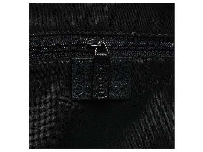 Gucci Borsa a tracolla in tela e gomma nera - vista 14