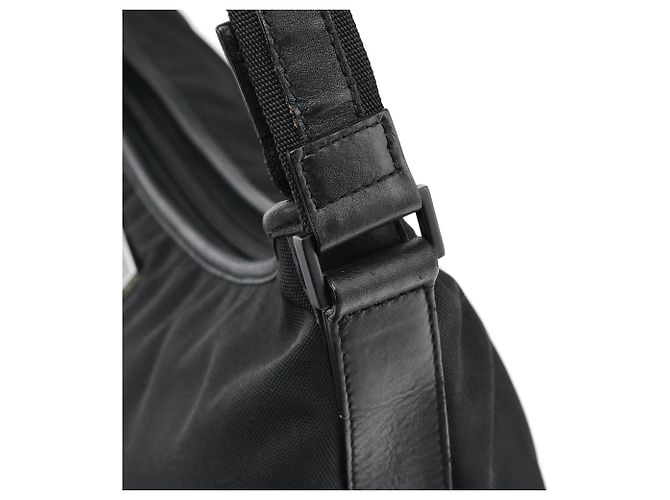 Gucci Borsa a tracolla in tela e gomma nera - vista 7