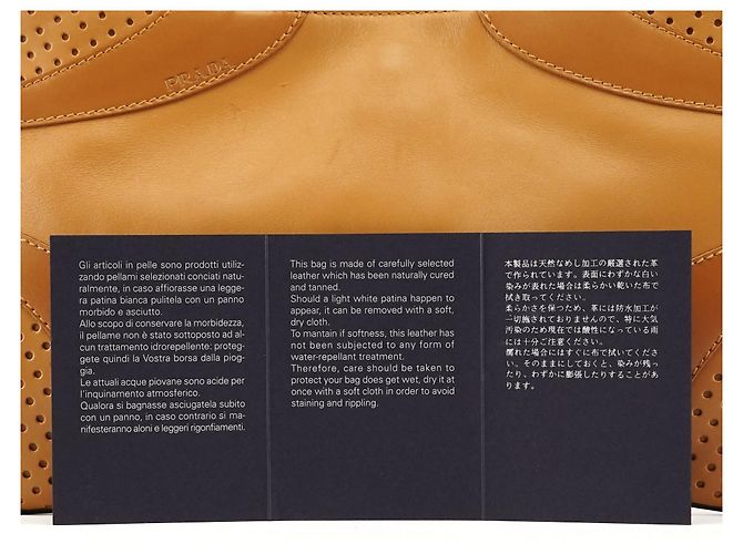 Prada Borsa a tracolla in pelle traforata Tan Spring 2000 - vista 13